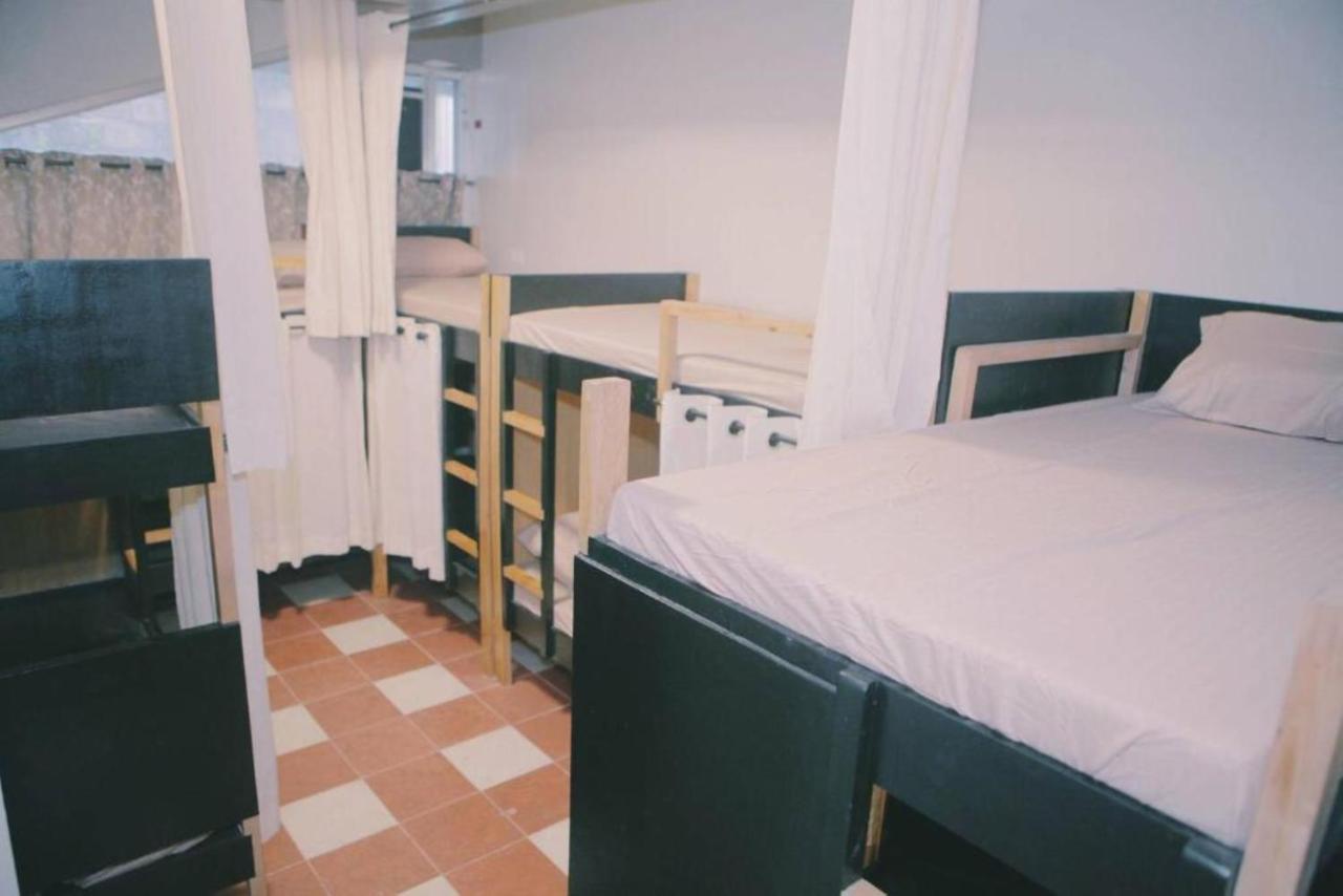 Bunks Hostel (Adults Only) Cebu Ngoại thất bức ảnh